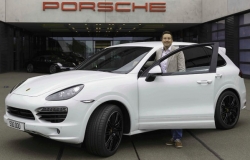 Компания Porsche выпустила полумиллионный Cayenne